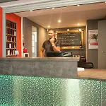 Hotel The Originals Boutique, De L'univers, 2*