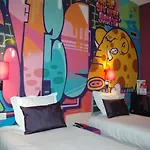 Hotel The Originals Boutique, De L'univers, 2*