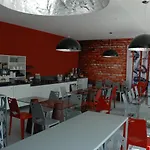 The Originals Boutique, De L'univers, 2* Montluçon