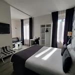 The Originals Boutique, De L'univers, 2* Montlucon