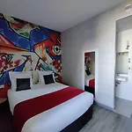 Hotel The Originals Boutique, De L'univers, 2*