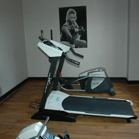 The Originals Boutique, De L'univers,