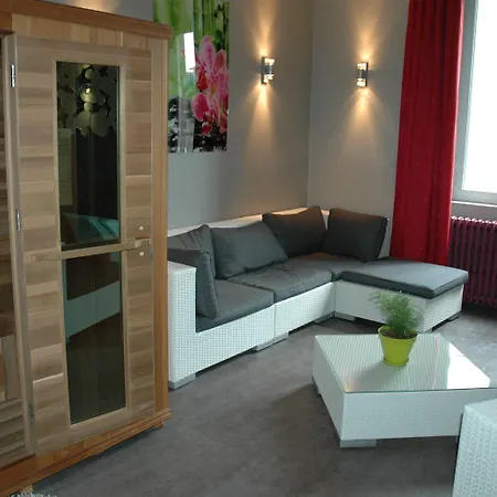 فندق The Originals Boutique, De L'univers,
