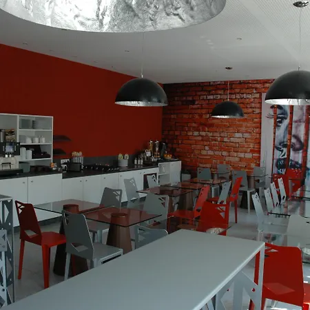 The Originals Boutique, De L'univers, 2* Montlucon