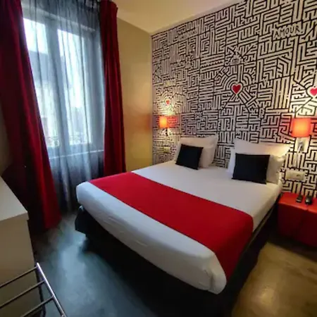 Hotel The Originals Boutique, De L'univers,