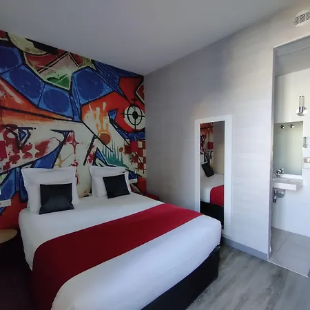 Hotel The Originals Boutique, De L'univers, 2*