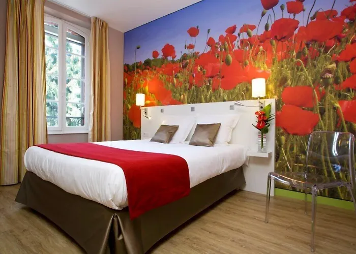 The Originals Boutique, De L'univers, 2*