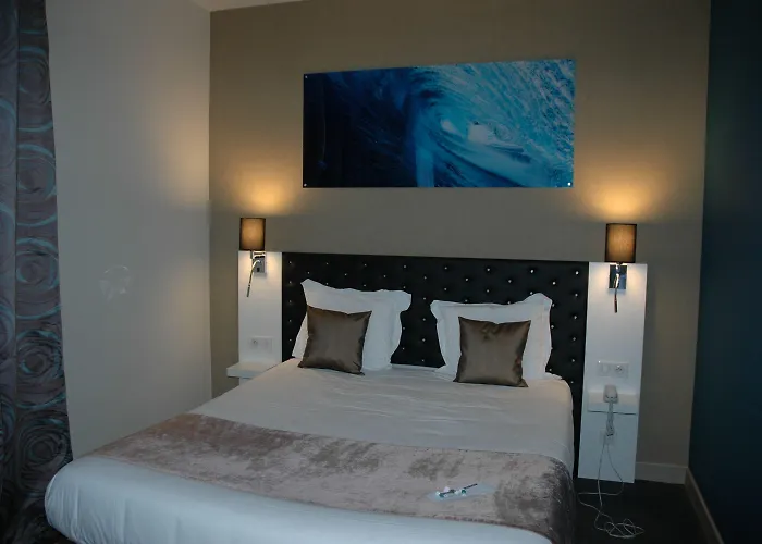 The Originals Boutique, De L'univers,